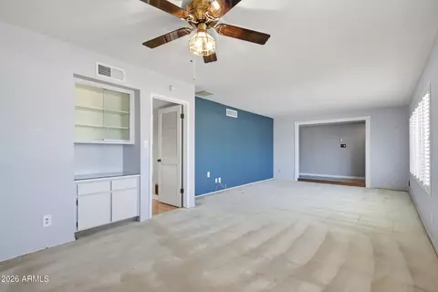 Living - 35 E Canterbury Ct, Phoenix, AZ 85022 photo 5 of 7