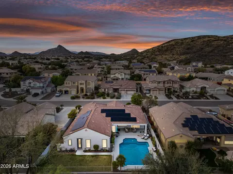 View/Area - 5005 W Range Mule Dr, Phoenix, AZ 85083 photo 6 of 7