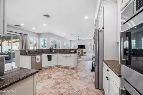 Kitchen - 5005 W Range Mule Dr, Phoenix, AZ 85083 photo 3 of 3