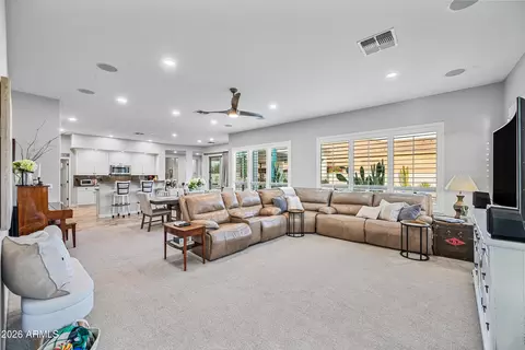 Living - 5005 W Range Mule Dr, Phoenix, AZ 85083 photo 2 of 2
