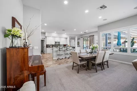 Dining - 5005 W Range Mule Dr, Phoenix, AZ 85083 photo 6 of 6
