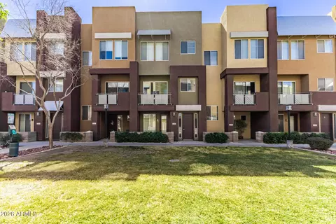 6605 N 93rd Ave #1030, Glendale, AZ 85305