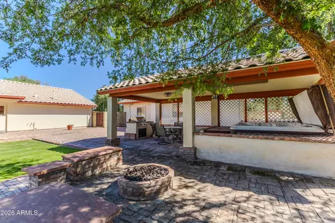 Exterior - 2765 El Moro Ave, Mesa, AZ 85204 photo 14 of 15