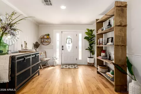 Entry Way - 4330 E Turney Ave, Phoenix, AZ 85018 photo 1 of 1