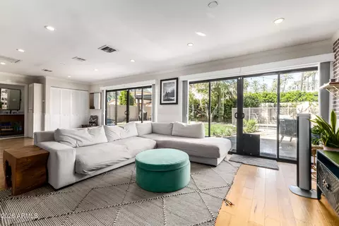 Living - 4330 E Turney Ave, Phoenix, AZ 85018 photo 2 of 3