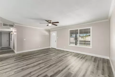 7701 W Fairmount Ave, Phoenix, AZ 85033 photo 11