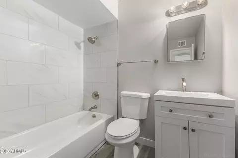 7701 W Fairmount Ave, Phoenix, AZ 85033 photo 31