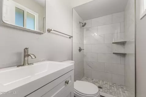 7701 W Fairmount Ave, Phoenix, AZ 85033 photo 30