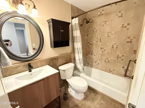 Bath - 3708 E Wethersfield Rd, Phoenix, AZ 85032 photo 1 of 5