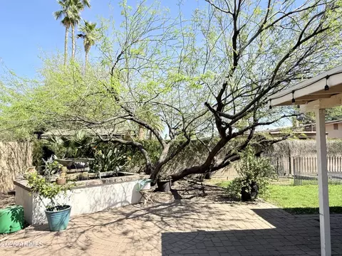 Exterior - 3708 E Wethersfield Rd, Phoenix, AZ 85032 photo 7 of 7