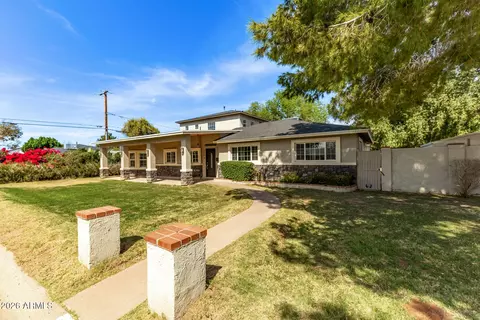 Exterior - 4956 E Clarendon Ave, Phoenix, AZ 85018 photo 2 of 5