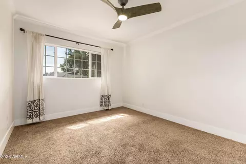 Bedroom - 4956 E Clarendon Ave, Phoenix, AZ 85018 photo 1 of 5