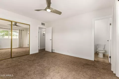 Bedroom - 4956 E Clarendon Ave, Phoenix, AZ 85018 photo 5 of 5