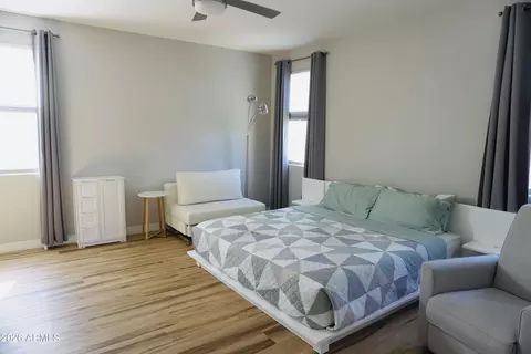 Bedroom - 5011 E Greenway St, Mesa, AZ 85205 photo 4 of 4