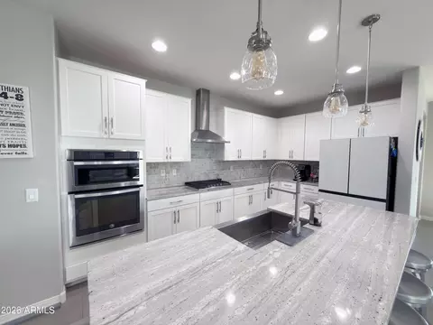 Kitchen - 5011 E Greenway St, Mesa, AZ 85205 photo 3 of 3