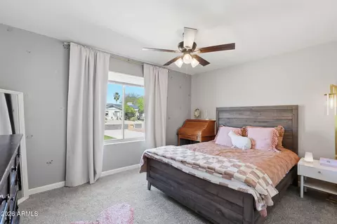 Bedroom - 2109 W Oraibi Dr, Phoenix, AZ 85027 photo 7 of 9