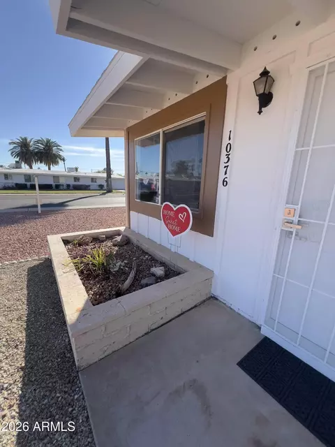 10376 W Oakmont Dr, Sun City, AZ 85351