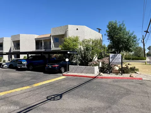 1352 E Highland Ave #202, Phoenix, AZ 85014