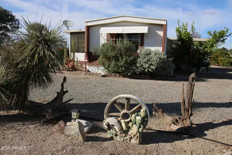 39919 S Dakota Pl, Salome, AZ 85348