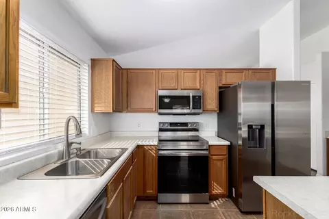 Kitchen - 8803 E Downing St, Mesa, AZ 85207 photo 5 of 6