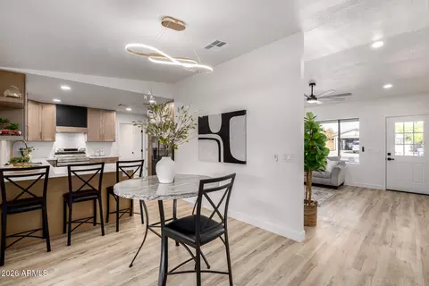 Dining - 4749 E Contessa St, Mesa, AZ 85205 photo 2 of 2