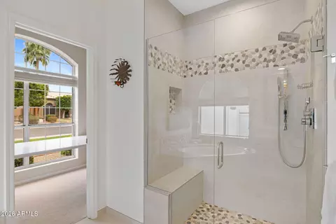 Bath - 16008 S 38th Way, Phoenix, AZ 85048 photo 2 of 6