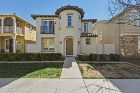 838 S Huish Dr, Gilbert, AZ 85296