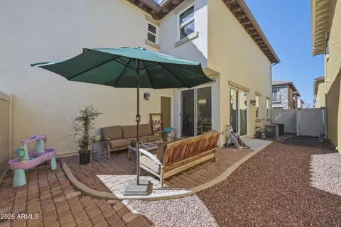 Exterior - 838 S Huish Dr, Gilbert, AZ 85296 photo 3 of 7