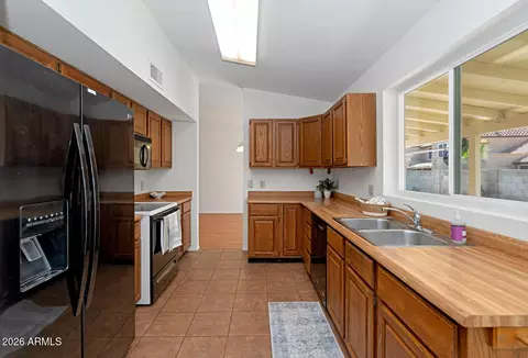 10107 W Meadowbrook Ave, Phoenix, AZ 85037 photo 17