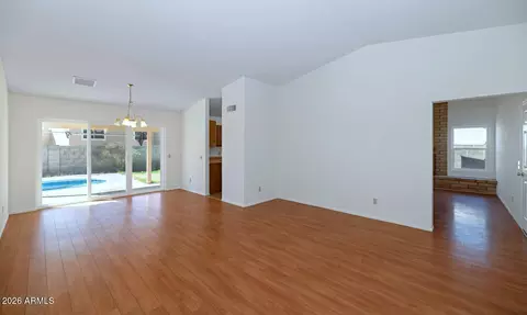 10107 W Meadowbrook Ave, Phoenix, AZ 85037 photo 4