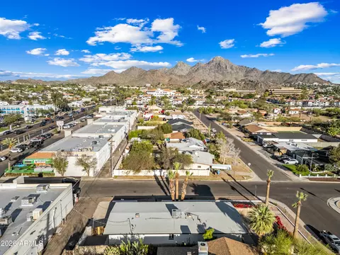 View/Area - 1246 E Winter Dr, Phoenix, AZ 85020 photo 5 of 19