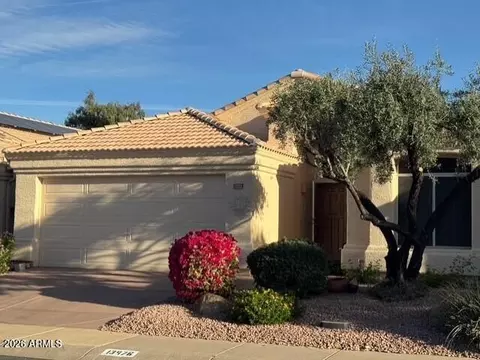 13976 W Pueblo Trl, Surprise, AZ 85374
