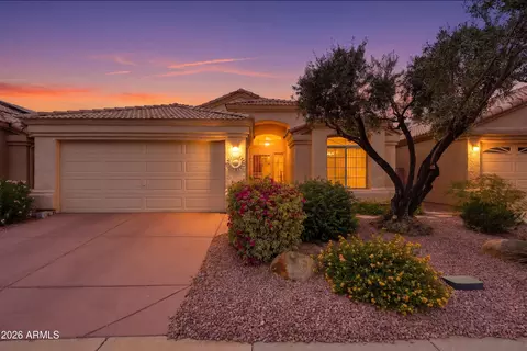 13976 W Pueblo Trl, Surprise, AZ 85374