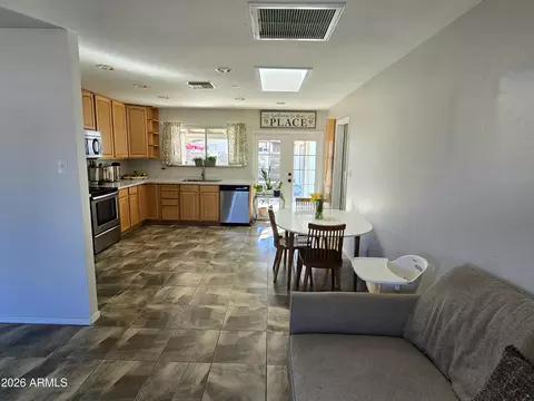 Kitchen - 1843 S Papago Dr, Apache Junction, AZ 85120 photo 1 of 2