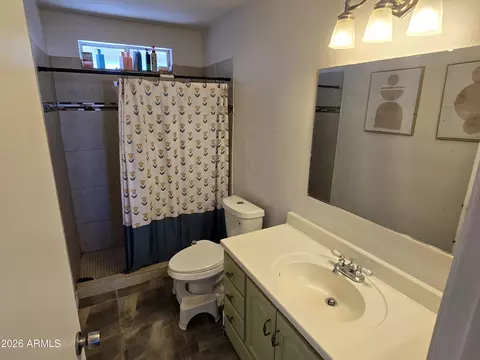 Bath - 1843 S Papago Dr, Apache Junction, AZ 85120 photo 1 of 1