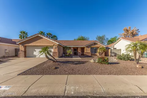 830 W Cooley Dr, Gilbert, AZ 85233