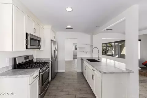 Kitchen - 3930 E Oak St, Phoenix, AZ 85008 photo 1 of 4