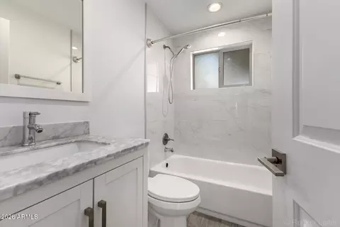 Bath - 3930 E Oak St, Phoenix, AZ 85008 photo 4 of 4