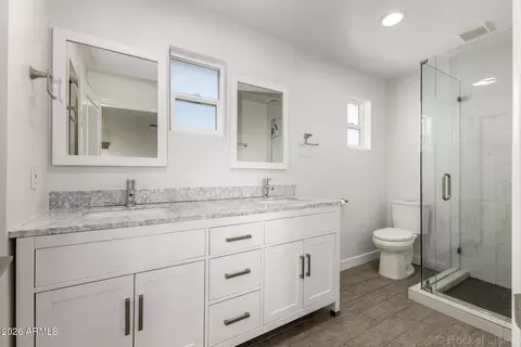 Bath - 3930 E Oak St, Phoenix, AZ 85008 photo 1 of 4