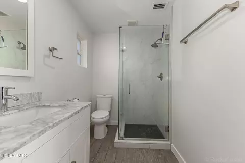 Bath - 3930 E Oak St, Phoenix, AZ 85008 photo 2 of 4