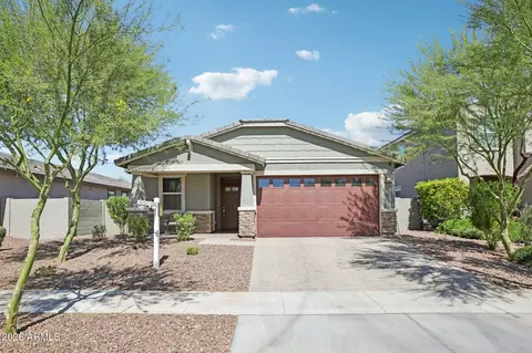 17864 W Fetlock Trl, Surprise, AZ 85387