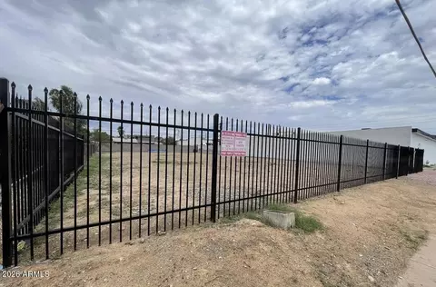 536 E Vogel Ave #-, Phoenix, AZ 85020 photo 3