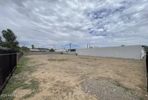536 E Vogel Ave #-, Phoenix, AZ 85020 photo 6