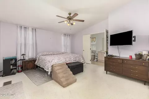 8230 E Coralbell Cir, Mesa, AZ 85208 photo 4