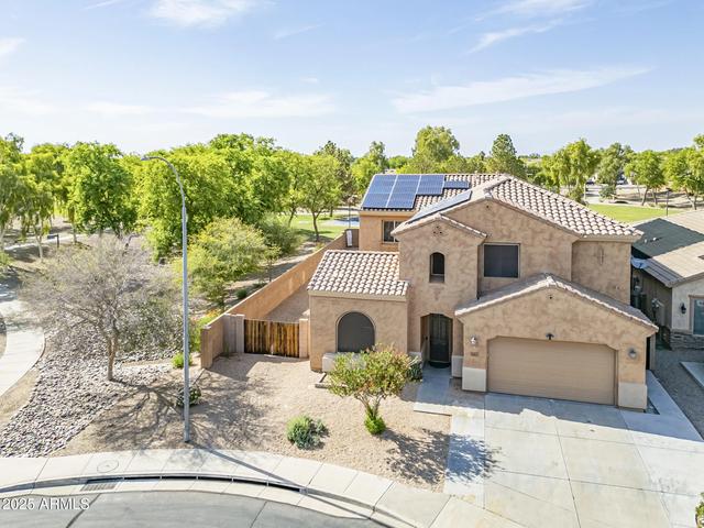 6922 S Black Hills Way, Chandler, AZ 85249
