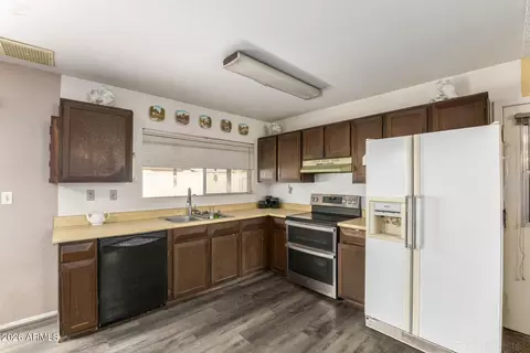 Kitchen - 1848 Edgewood Ave, Mesa, AZ 85204 photo 1 of 3