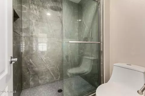 Bath - 4366 E Rosemonte Dr, Phoenix, AZ 85050 photo 2 of 3