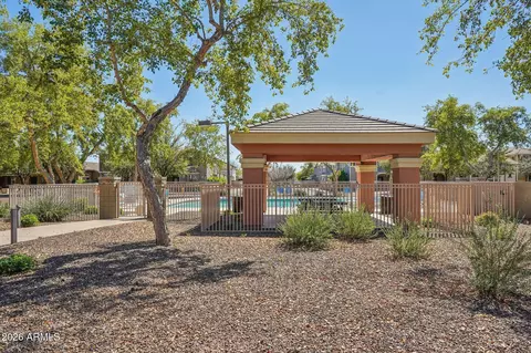 Exterior - 4366 E Rosemonte Dr, Phoenix, AZ 85050 photo 4 of 4