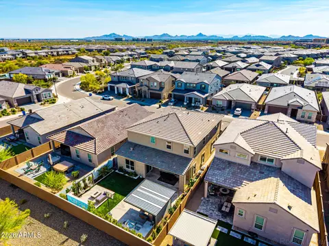 View/Area - 5964 E Sinclair St, Phoenix, AZ 85054 photo 8 of 11