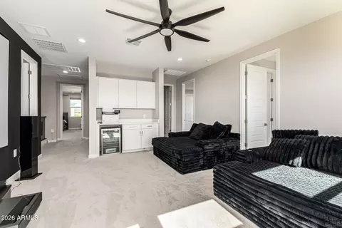 Entry Way - 5964 E Sinclair St, Phoenix, AZ 85054 photo 2 of 4